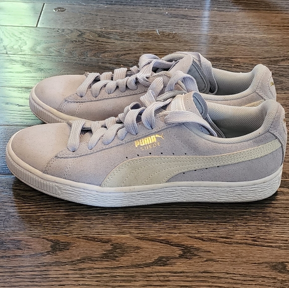 Brand New Puma Womens size 6 blue and white suede sneakers - Picture 14 of 16